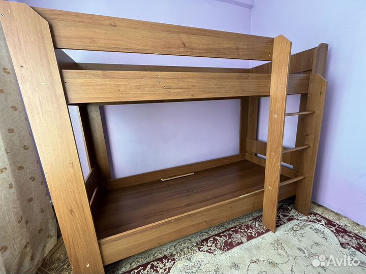 Двухъярусная кровать бу