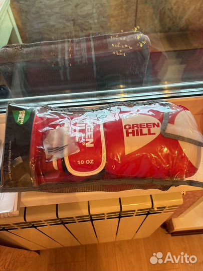 Боксерские перчатки 10 oz