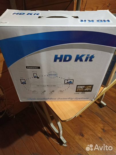 Комплект видеонаблюдения Fiesta X-4 BSS 3,6 AHD, 2