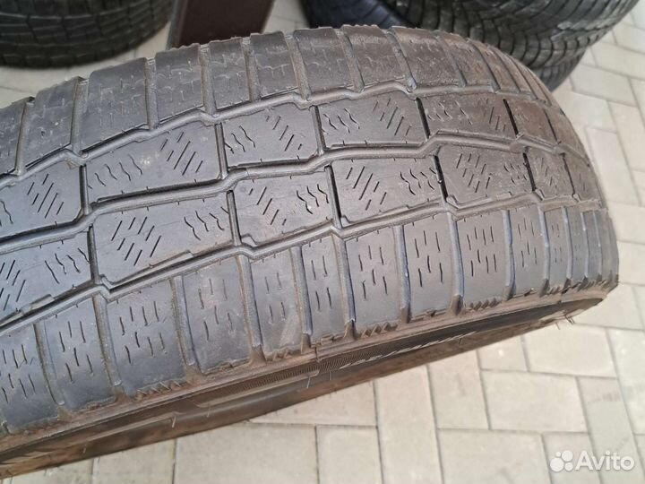 Michelin Agilis Alpin 195/70 R15C 104R