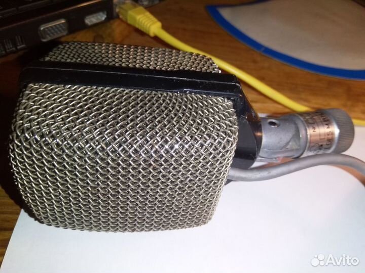 Микрофон AKG d-12