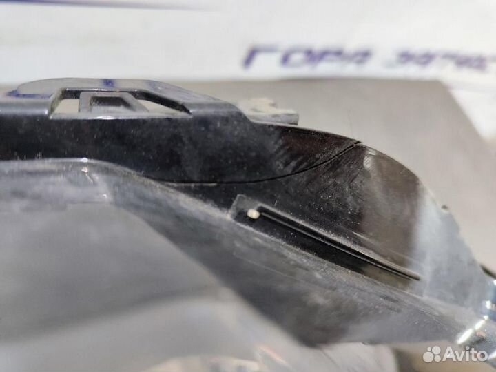 Фара правая Toyota Camry