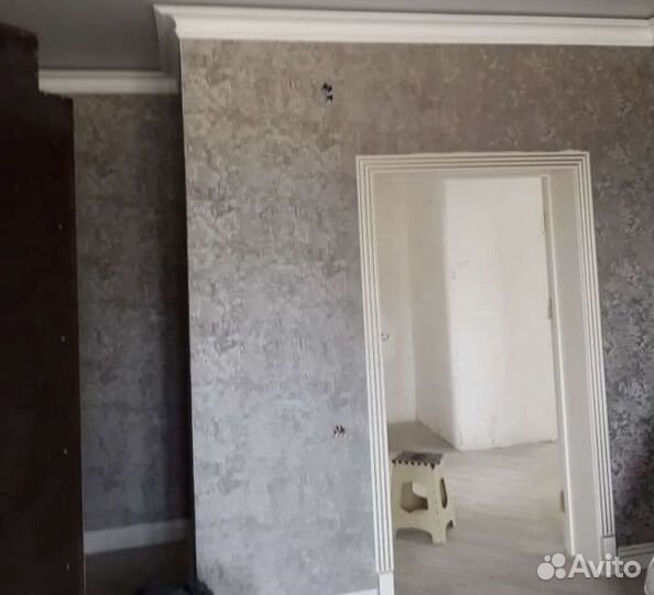 Поклейка обоев