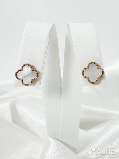 Золотые серьги-пусеты с перламутром 585 / 2.42 гр