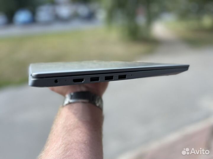 Lenovo IdeaPad 3 15IGL05