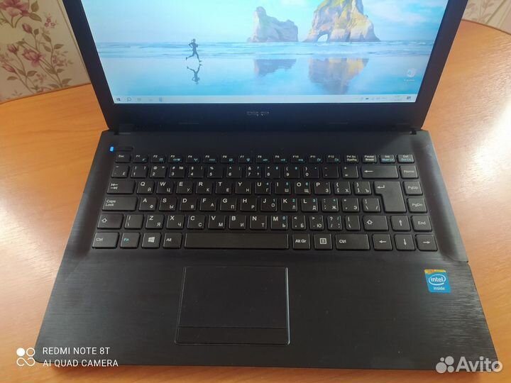 Ноутбук dexp Athena T141 (2х ядерный)