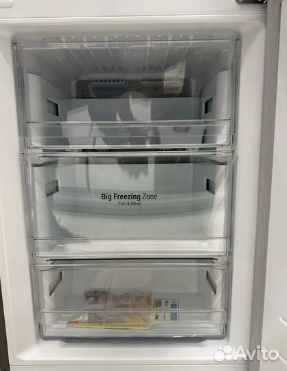 Новый на гарантии LG No Frost WI-FI