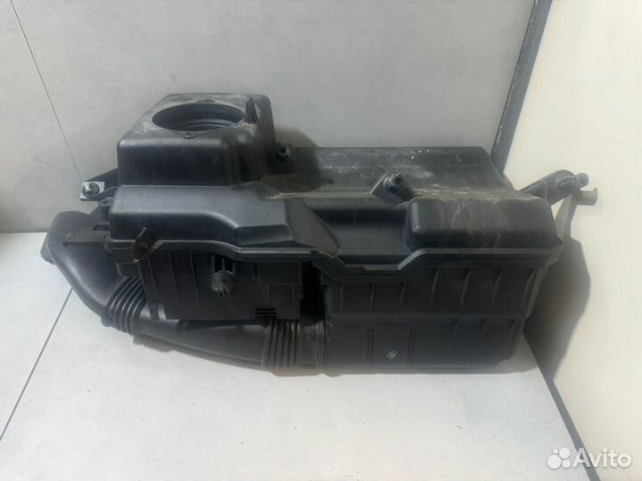 Корпус воздушного фильтра Volvo S80 B5254T6