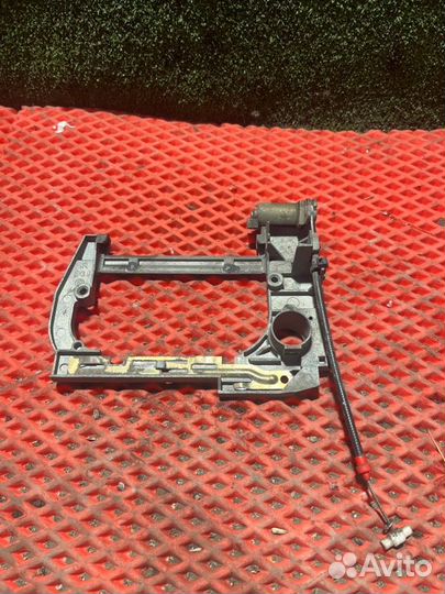 Скелет ручки передний правый Bmw 5-Series E39