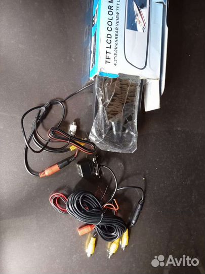 Зеркало заднего вида с монитором