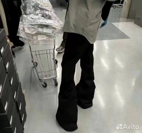 Джинсы Rick Owens типа Drop Crotch