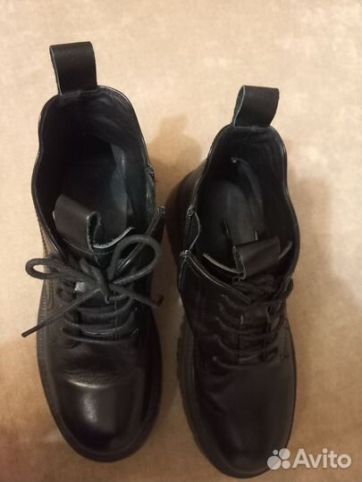 Ботинки женские демисезонные 36,5 размер