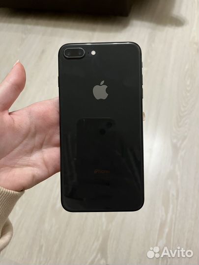 iPhone 8 Plus, 128 ГБ