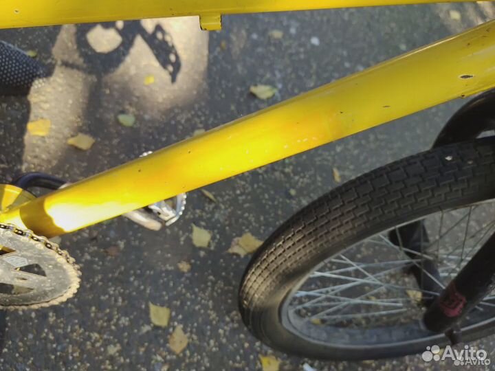 Трюковой велосипед BMX