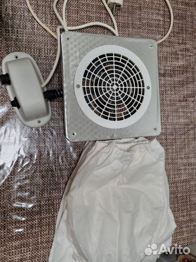 Маникюрный пылесос встраиваемый