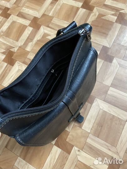 Мужская кожаная сумка через плечо