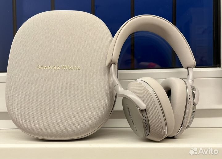 Беспроводные наушники Bower&Wilkins