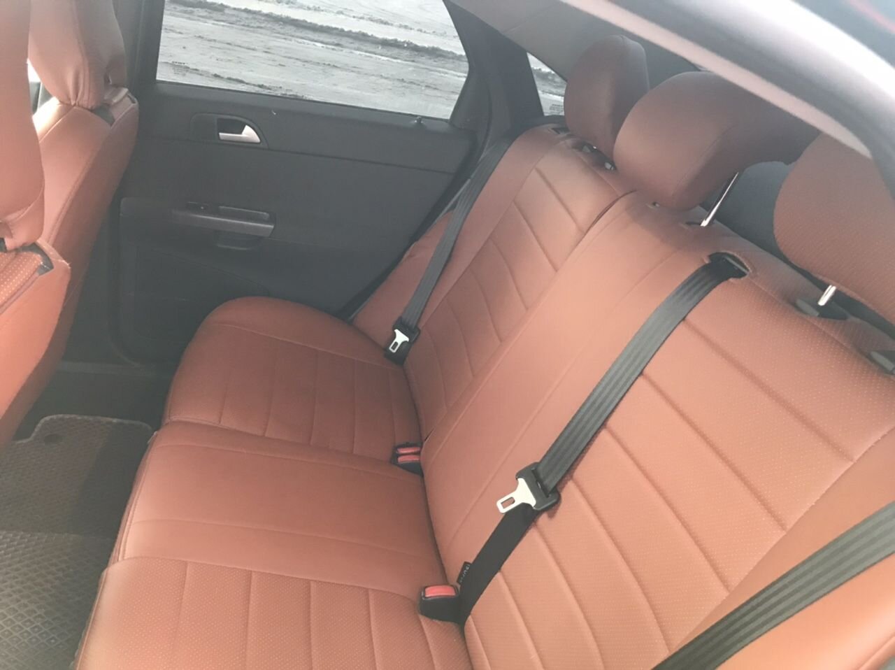 Volvo S40: фото владельца