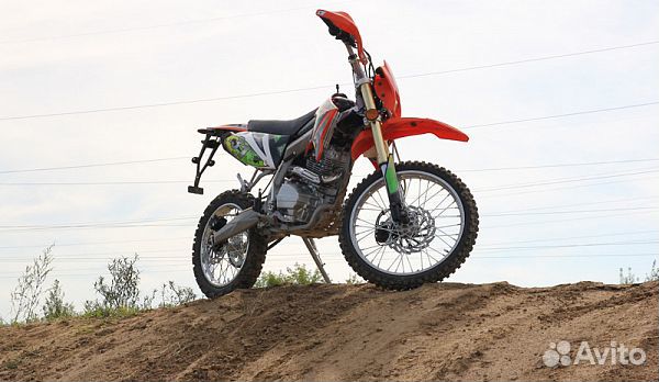 Мотоцикл racer RC200XZT Enduro 200