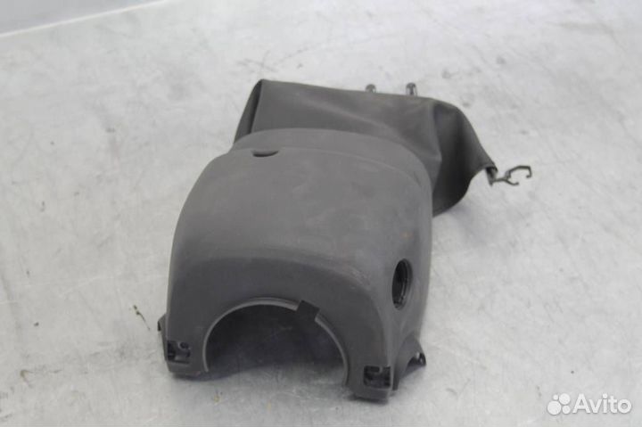 Кожух рулевой колонки нижний Nissan Pathfinder R