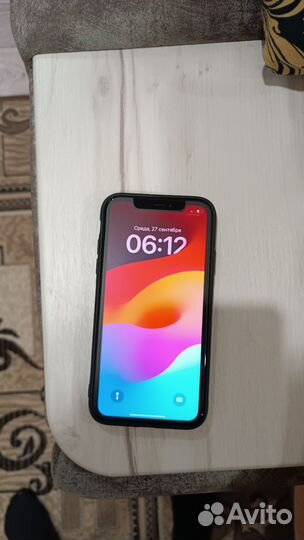 Телефон iPhone 11 128 gb