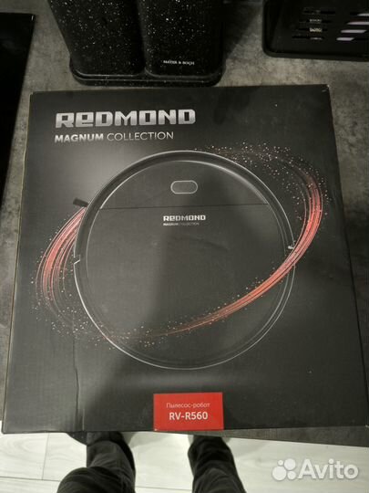 Робот пылесос редмонд