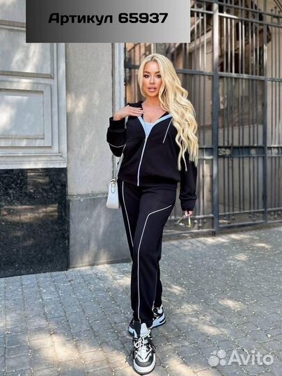 Костюм спортивный женский
