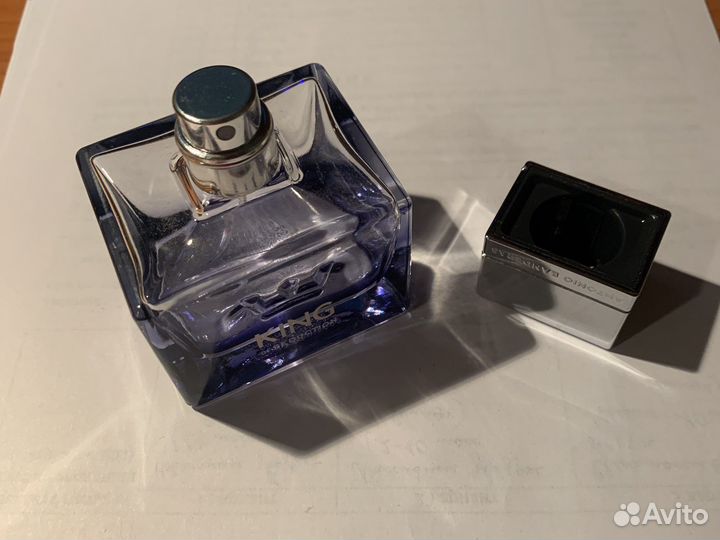 Флакон от духов King of seduction