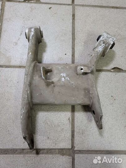 Рычаг подвески задний правый bmw e39