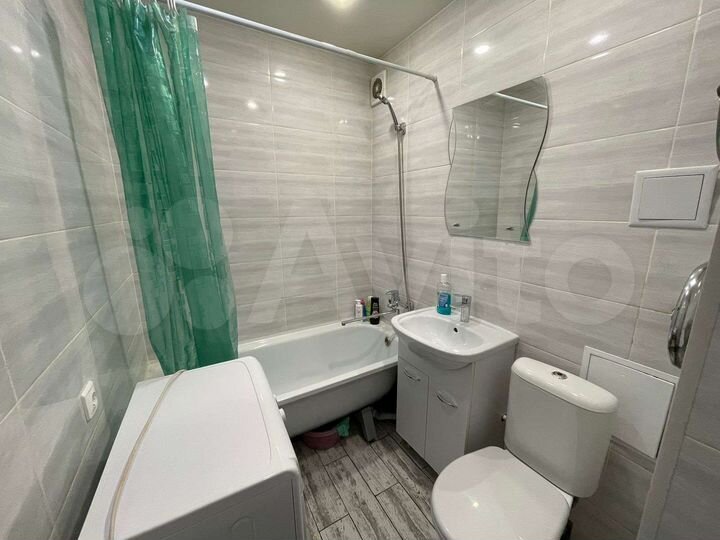1-к. квартира, 32 м², 4/4 эт.