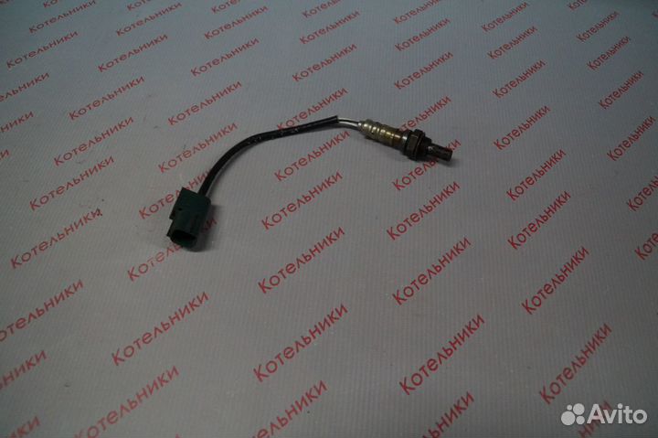 Nissan 22690-8J001 Датчик кислородный