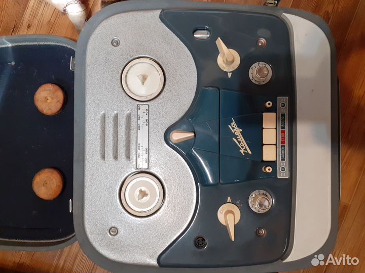 2 магнитофона Комета