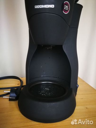 Кофеварка капельная Redmond