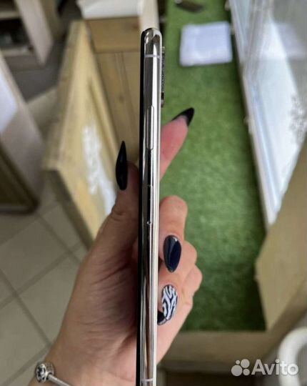 iPhone Xs Max, 64 ГБ