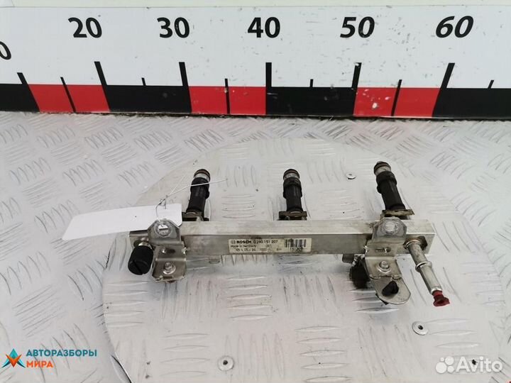 Форсунка Opel Corsa C рест. 2006 55562250