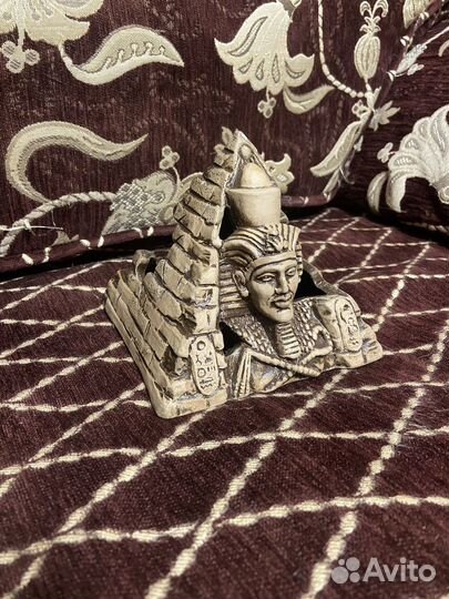 Аксессуар в аквариум