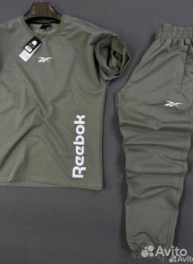 Мужской спортивный костюм reebok летний