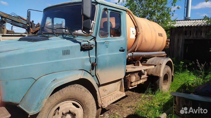 ЗИЛ ассенизаторская