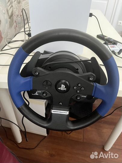 Игровой руль Thrustmaster t150