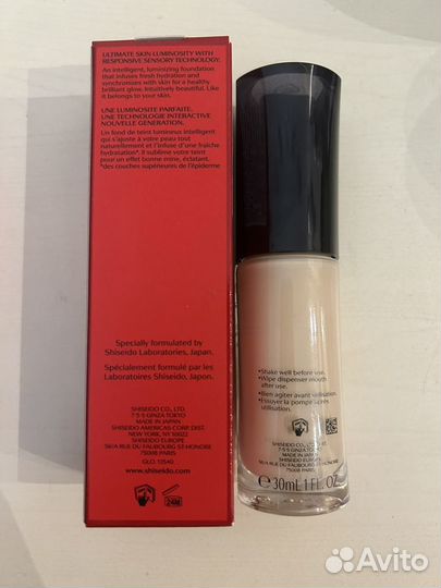 Тональный крем shiseido synchro skin glow оригинал