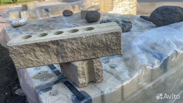 Продаю кипич новый