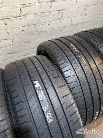 Pirelli P Zero PZ4 275/35 R23 и 315/30 R23 108Y