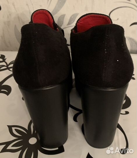 Ботинки женские 38 размера