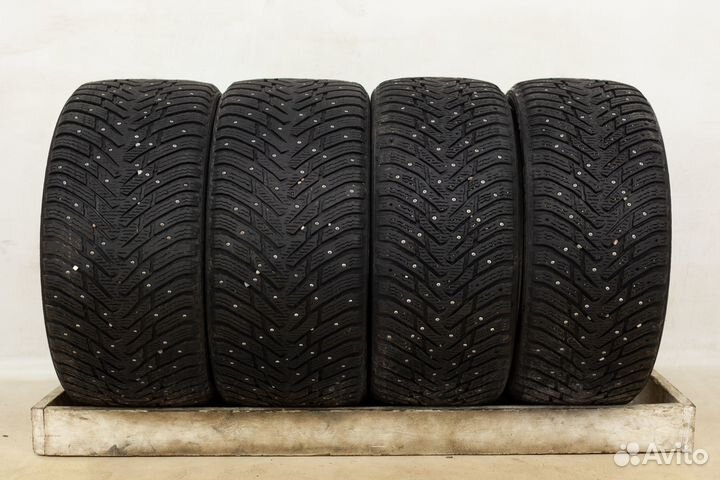 Nokian Tyres Hakkapeliitta 8 255/40 R19 и 285/35 R19 100T
