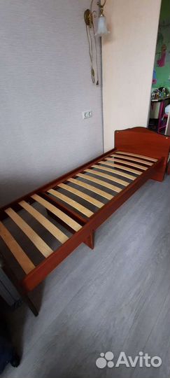 Кровать детская с ящиками