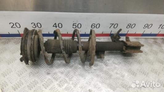 Стойка передняя правая nissan note E11 (GEA12N501)