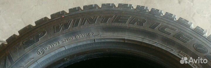 Dunlop SP Winter Ice 02 195/55 R15 89T