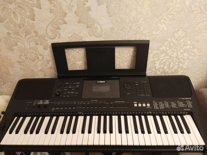 Синтезатор Yamaha PSR e453