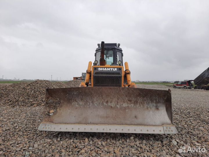 Фронтальный погрузчик