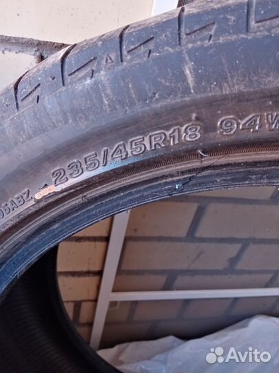 Bridgestone Turanza T005 235/45 R18